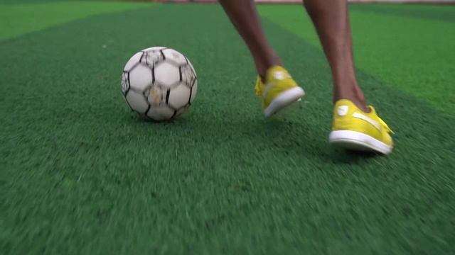DIZO Watch 2 x Archis Patil | Freestyle Footballer смотреть онлайн
