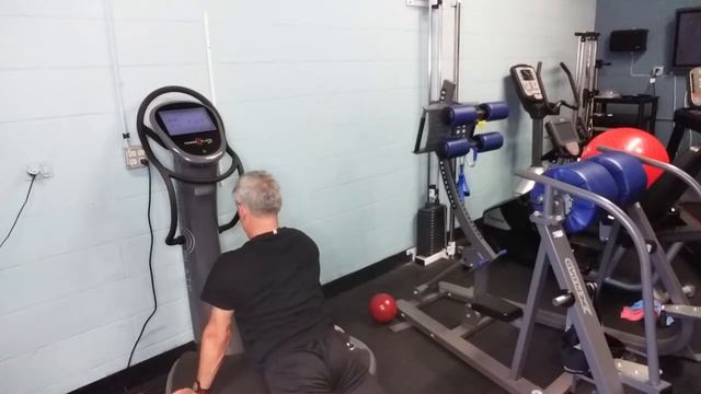 Power Plate Stretching Routine смотреть онлайн