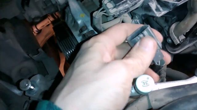 mazda3 (BK 1.6) замена помпы смотреть онлайн