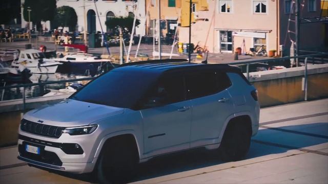Jeep Compass S компактная копия легендарного Grand Cherokee