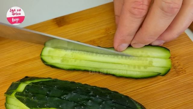 Закуски на новый год 2022. Как Празднично и ДОРОГО подать оригинальные Салаты? ТРИ шикарных рецепта смотреть онлайн