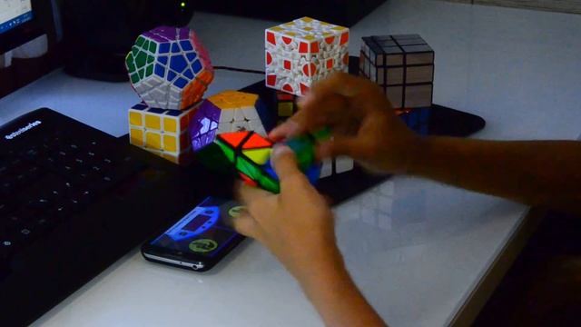 Speedcubing Piraminx (Скоростная сборка пирамидки Рубика)