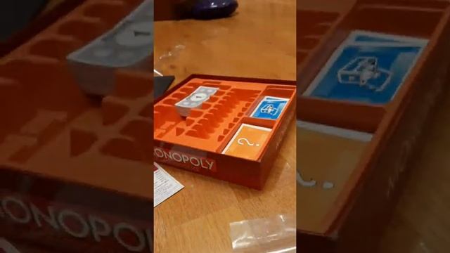 Обзор классической монополии от Хасбро. смотреть онлайн
