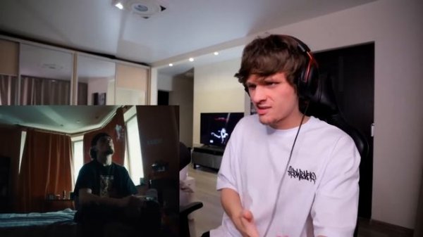 John However смотрит Hugo Loud - некогда