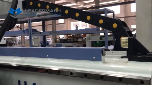 ОБЗОР Фрезерный станок с ЧПУ QUICK-FULLTEK UA-481 с револьверным магазином. смотреть онлайн