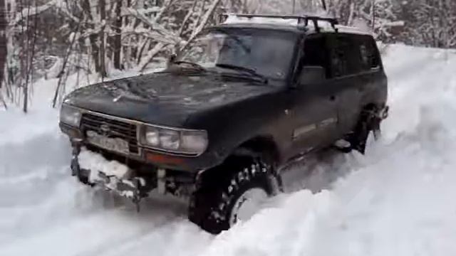 Сыпучий снег, повторная прокатка колеи смотреть онлайн