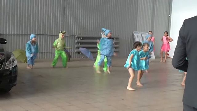 "Дождя не боимся!", "Zадоринка", 01.09.2015 смотреть онлайн