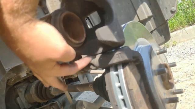 Замена тормозных колодок на Сузуки гранд Витара менее 5 минут!!!