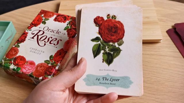 Oracle of the Roses - A oracle deck review ? смотреть онлайн
