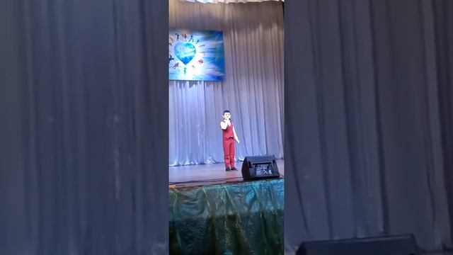 Саргсян Смбат "Чунга-Чанга " смотреть онлайн