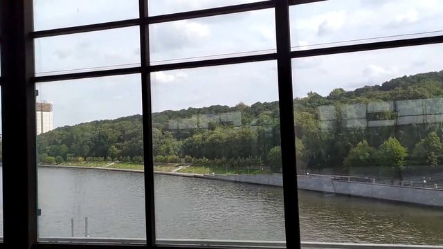 на станции метро Воробьевы Горы смотреть онлайн