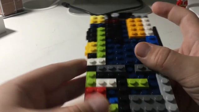 iPhone 13 mini из Лего смотреть онлайн