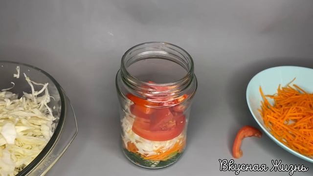 ПЕРЕПРОБОВАЛА КУЧУ РЕЦЕПТОВ, А ЛУЧШЕ ЭТОГО НЕ НАШЛА! Закуска "Радуга" на зиму! смотреть онлайн