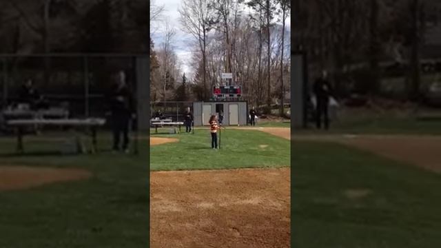 Maya Gardos sings the National Anthem смотреть онлайн