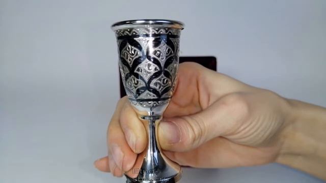 Серебряная рюмка «Узорная» 71-83 смотреть онлайн