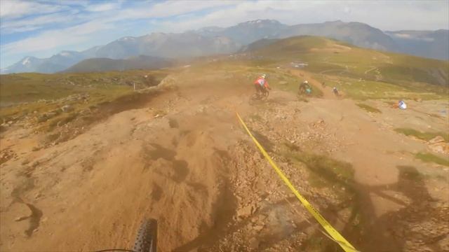 Final run #1: MAXIAVALANCHE ALPE D'HUEZ 2020 (round #1) Mass start race смотреть онлайн