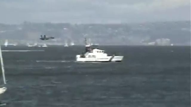 Blue Angels Solo: 3 Days - 3 Sneak Passes смотреть онлайн