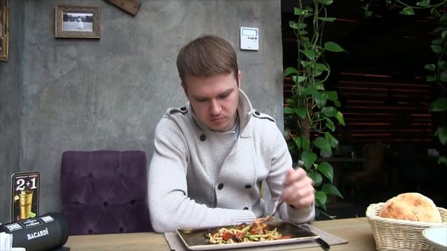 Ресторан "Урюк". Угра Ош - правильная куриная лапша! смотреть онлайн