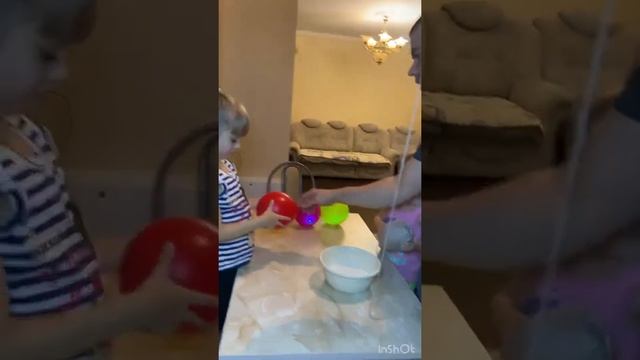 Поделка при помощи воздушного шара.