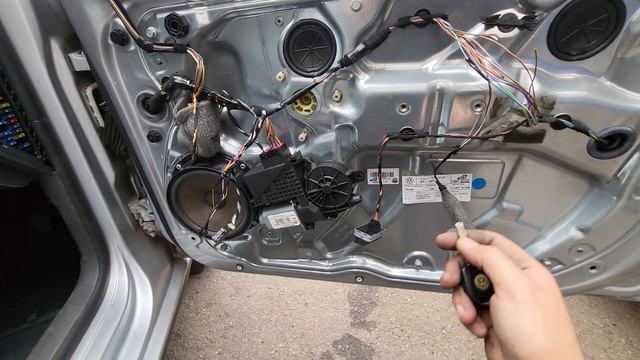 vw polo electric windows not working Central locking not working both front windows Central locking смотреть онлайн