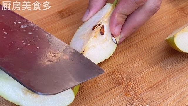 把蘿蔔和梨放一起，加水一煮，沒想到作用這麼棒，真實用，【廚房美食多】，#蘿蔔和梨料理，#蘿蔔和梨食譜，#蘿蔔梨水，#蘿蔔梨湯