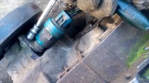 разбираю раздатку на ssang yong musso / ссанг енг муссо