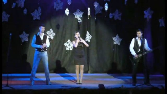 Снежинки - Capella Брамса - Шоу студия Divo 13.01.14 смотреть онлайн