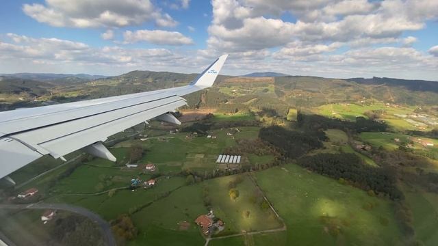 Landing bilbao AirPort смотреть онлайн