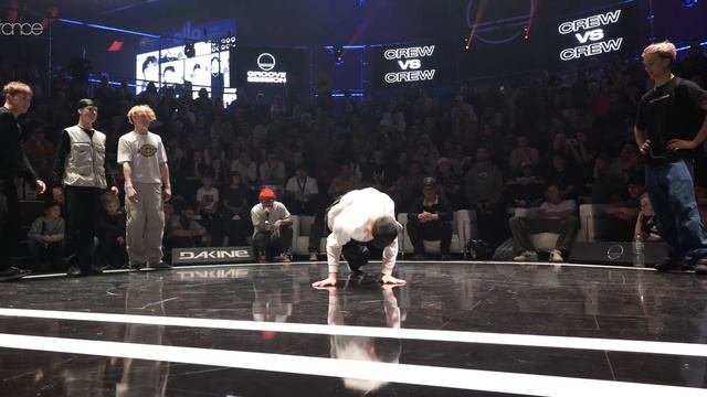 KILLJOYS vs STYLE INVADERS | crew TOP 8 x stance | GROOVE SESSION 2022 смотреть онлайн
