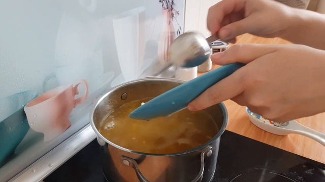 Лёгкий рецепт походной ухи из сайры смотреть онлайн