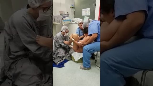 Parto natural .! Nascimento da princesa Júlia ??? смотреть онлайн