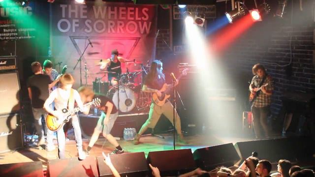 Grizzly Knows No Remorse - Screaming out, spinning up / Moscow смотреть онлайн