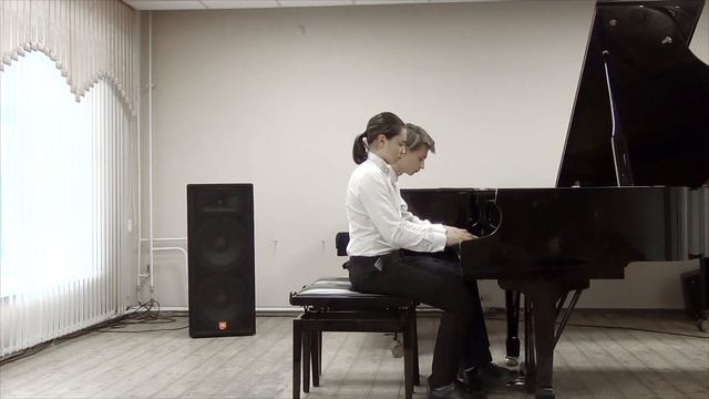 Зыков Андрей и Волков Андрей, Красноярский край, г. Дивногорск – А. Пьяццолла – "Либертанго" смотреть онлайн