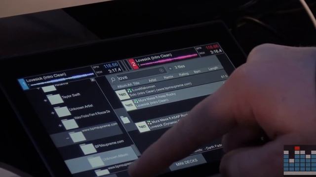Namm 2018: A Look At The Reloop TOUCH Virtual DJ Controller смотреть онлайн