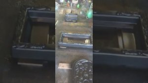 Покраска бетонного памятника.