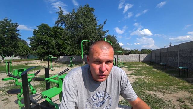 КТО УМНЫЙ ДАЙТЕ СОВЕТ ЕСЛИ ВАМ НЕ СЛАБО! смотреть онлайн