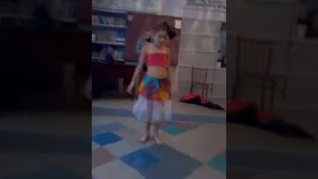 Прикол!!! Танцы школы #3 смотреть онлайн