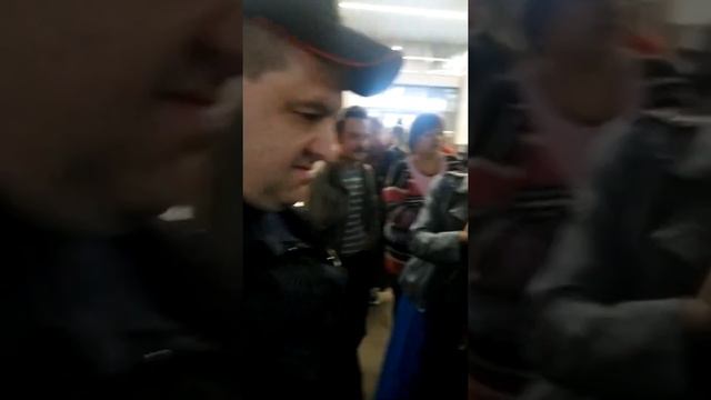 наша полиция не знает закона)) смотреть онлайн