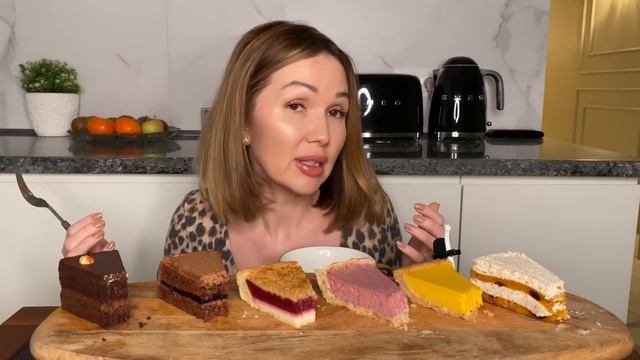 Стеснительный конфетно-букетный | пирожные из Вкуса вилл | Мукбанг смотреть онлайн