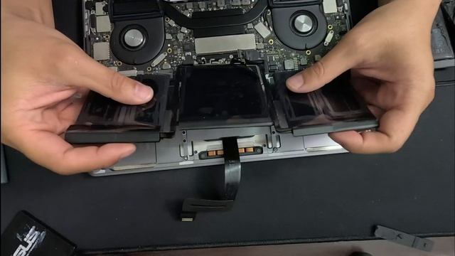蘋果電腦 MacProBook 13吋 DIY更換電池 型號A1706