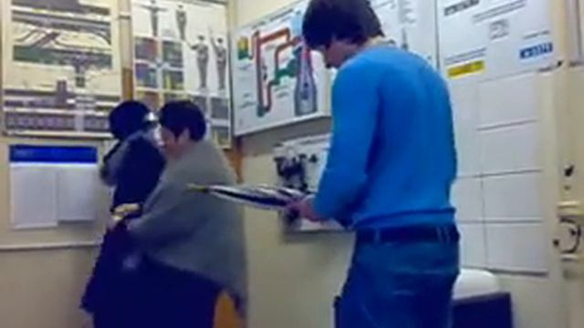 07-СТОС-11 Волшебный зонт.mp4 смотреть онлайн