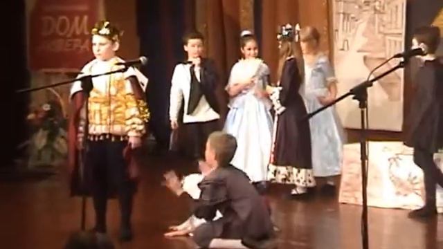 ЛОСКУТИК И ОБЛАКО ЦДА 2010 смотреть онлайн