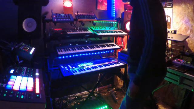 DARKNESS OUTSIDE with ROLAND MV-1 смотреть онлайн