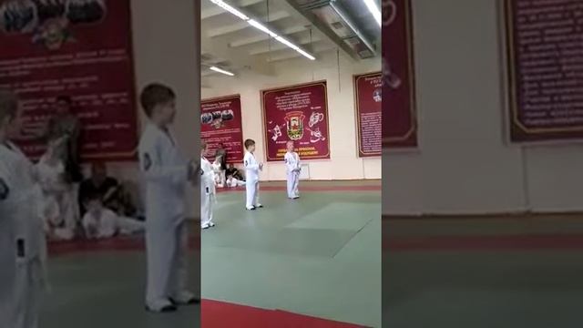А.Р.Б.сдача на желтый пояс смотреть онлайн