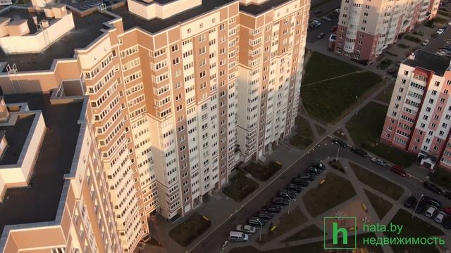 Минск, улица Притыцкого 105, облет дома на квадрокоптере.