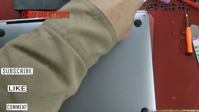 MacBook Pro A2159 Disassembly How TO Open Back Very Easy смотреть онлайн