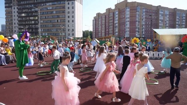 Выпускной Полины 05 06 2023 смотреть онлайн