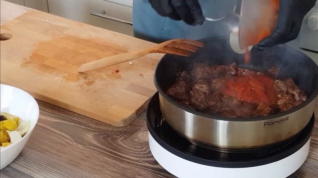 Как приготовить жаркое из мяса с овощами в горшочке? ? восхитительный ? рецепт жаркого ??♨️ смотреть онлайн