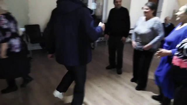 Парк Кузьминки танцы и песни под гармонь 10.03.2019 смотреть онлайн