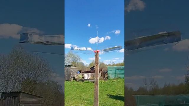 Самоделка из пластиковых бутылок флюгер ветряк отпугиватель кротов и птиц своими руками #diy #tool смотреть онлайн